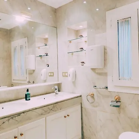 Euforia & Enfasis Ξενοδοχείο *